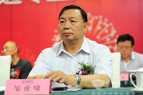 中国公路车辆机械有限公司总经理  邹虎啸