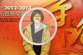 嘉宾签名留影