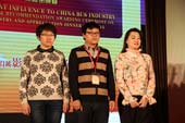 2014年度客车配套推荐产品获奖企业代表领奖