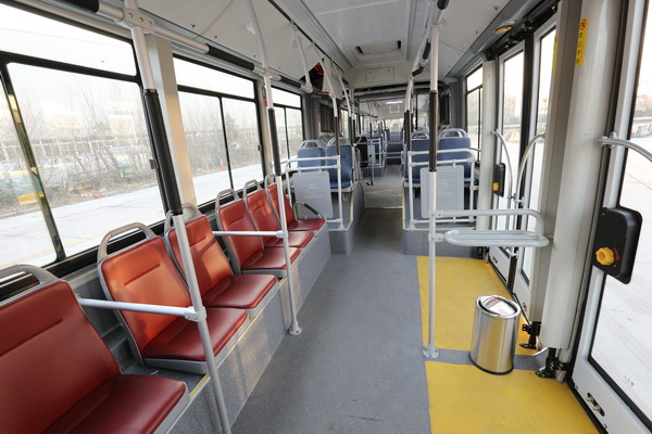 福田欧辉BJ6180在线充电纯电动城市客车