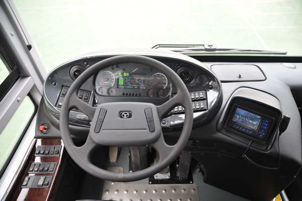 扬子江客车WG6124BEVH