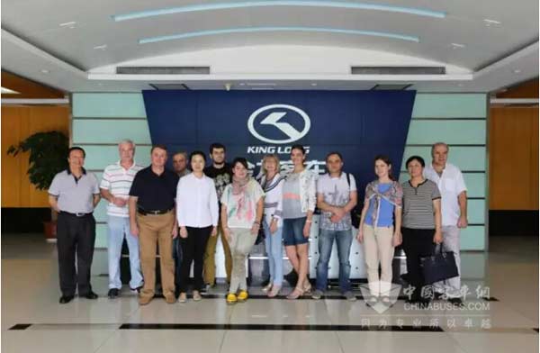 乌克兰国立电视公司等主流媒体来访大金龙