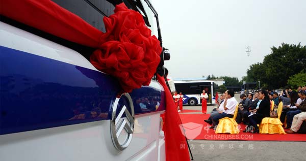 以色列137辆欧VI公交车交车