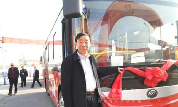 紫河公交总经理张志成