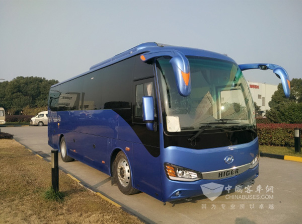 海格出口欧盟的KLQ6932客车