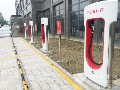 2016年浙江宁波将建 1500个新能源汽车充电桩