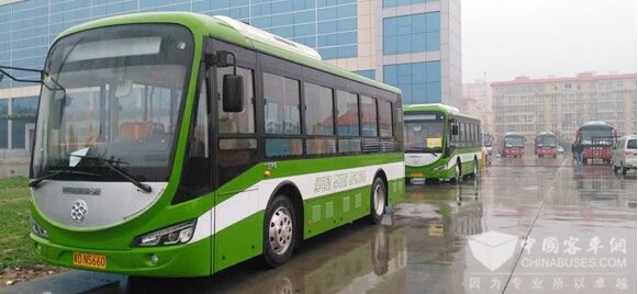 银隆造”纯电动新能源公交车绿动邯郸邱县