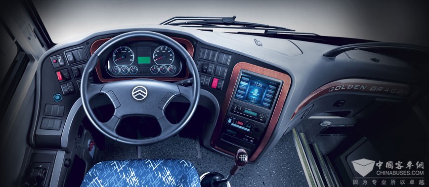 金旅客车XML6907JHEV新锦程