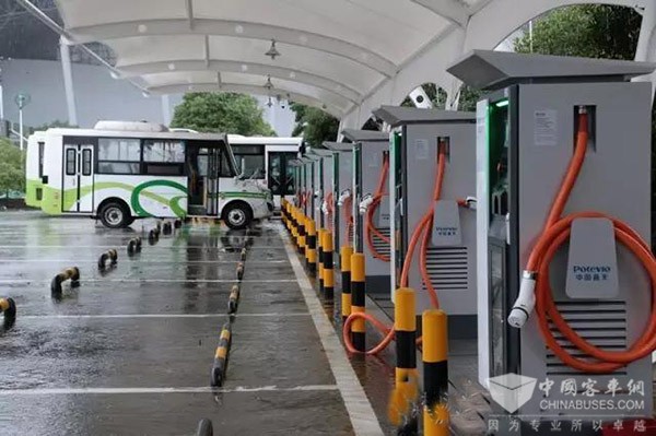 湖南株洲首批新能源充电站启用