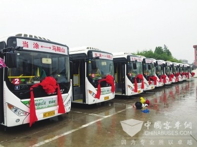 16台新能源公交车投入安徽当马班线运营
