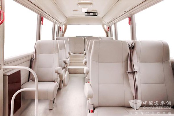 宇通客车zk6710(T7)