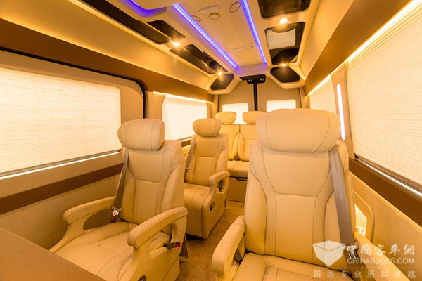 金龙君御KLB5040XSW