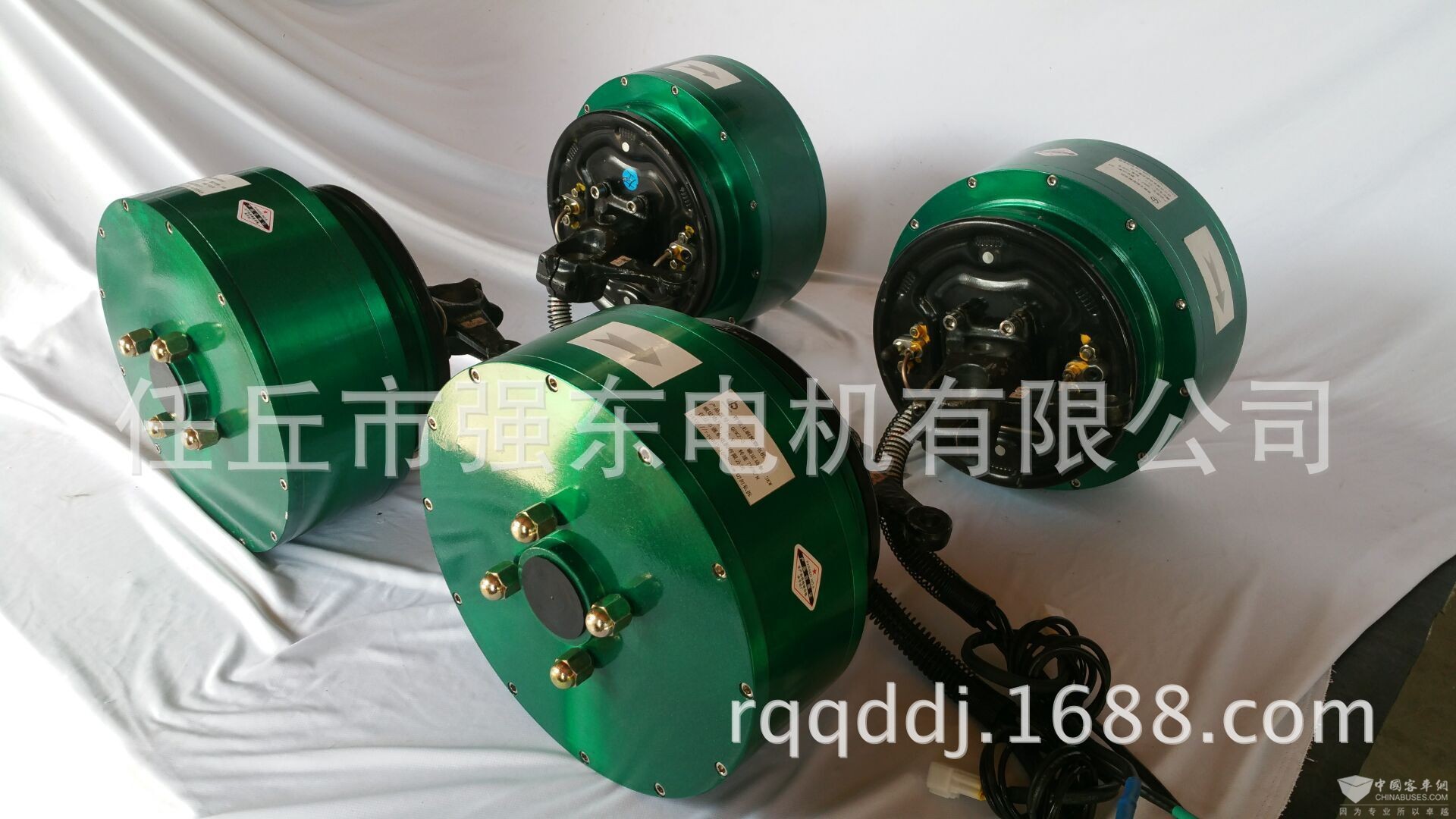 2893878564_923420520