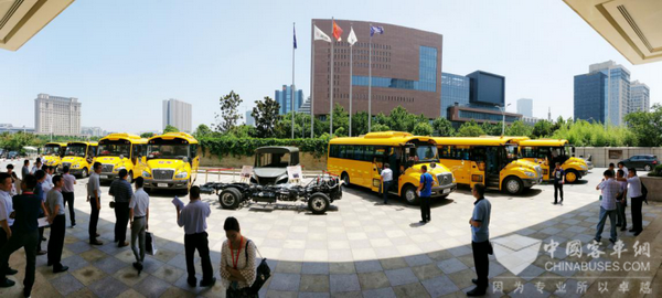 为什么说校车市场前景广阔?宇通校车暑期高峰论坛给出答案