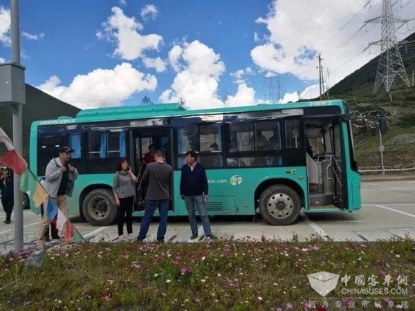 爬坡不“喘气”，高原不“缺氧”— 来自“浪漫之城”康定的试车报告