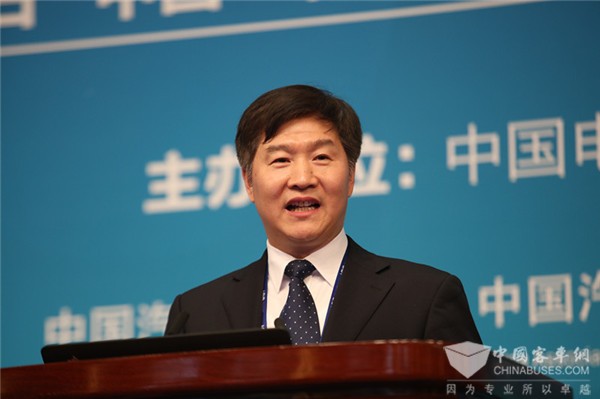 百人会|刘小明：推进自动驾驶和新能源汽车发展的三点意见