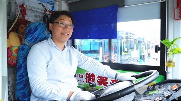 滁州公交汪永丽:用爱心和细心 为乘客创造美好出行环境 滁州公交汪永丽:用爱心和细心 为乘客创造美好出行环境