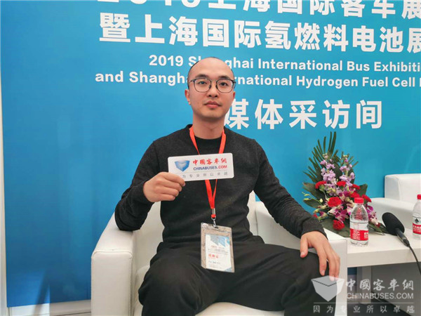 用军工品质护航客车安全 上海客车展对话四川华川