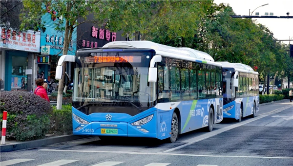 完美作业网有免费视频用户满意度调查手记——银隆新能源“添绿”魅力杭州