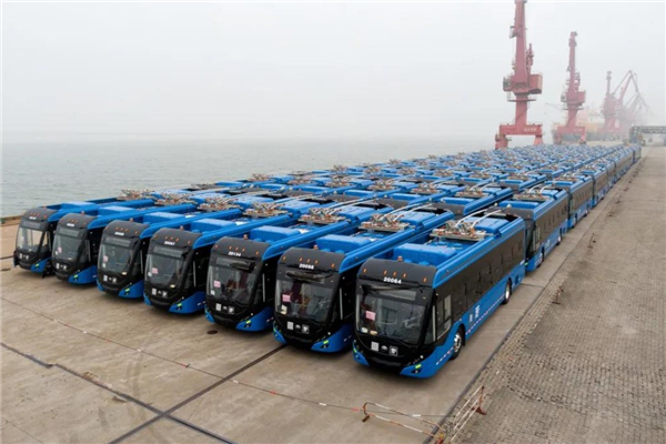 全球最大双源无轨电车订单 130辆宇通客车发往墨西哥 全球最大双源无轨电车订单 130辆宇通客车发往墨西哥