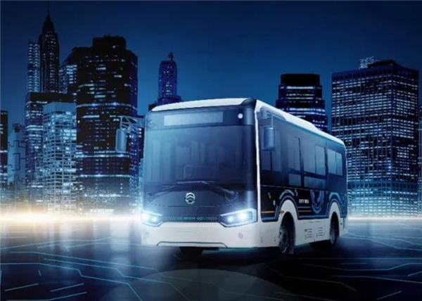 金旅“星途”纯电动城市公交 领跑小公交时尚圈 金旅“星途”纯电动城市公交 领跑小公交时尚圈