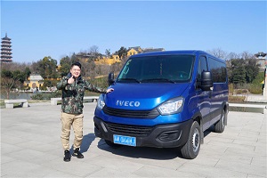 爬山涉水运输路 依维柯欧胜堪称创富“神助攻”