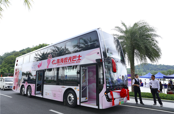 乘银隆双层观光巴士 赏珠海大美城市风光