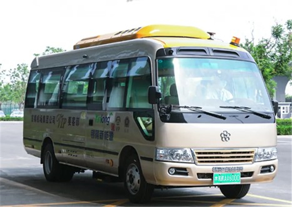 图赏|银隆新能源商务车助首都两大机场打造“绿色国门”