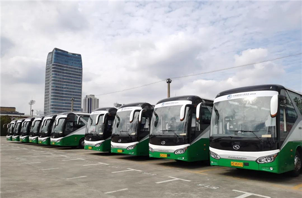 分享智慧出行解决方案 金龙客车荣耀护航第三届进博会