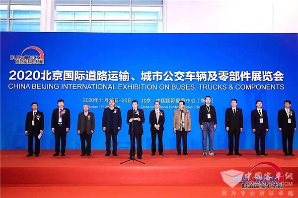 智慧公交+无人驾驶 北京道展安凯客车这些看点不容错过！