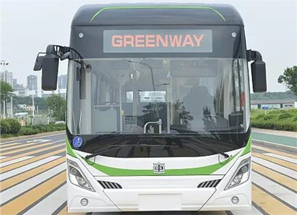 新巴客要去韩国啦！大家叫TA“中车欧巴”