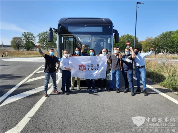 新华社喜讯：中车智慧巴士新年在巴黎开跑！