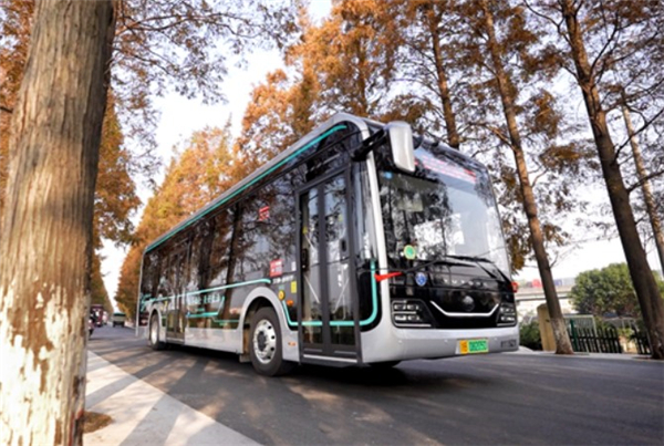 影响中国客车业|北仑公交携手宇通共创绿色交通“新时代” 