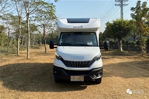 基于进口依维柯New Daily国六底盘打造，解析阿娜亚新款T型房车
