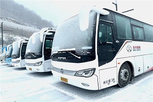 相约北京 备战冬奥 福田欧辉客车雪场纵横助力“冬奥练兵”