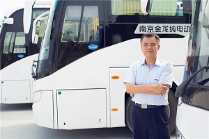 在深圳坪山，听一个回归与再创业的故事