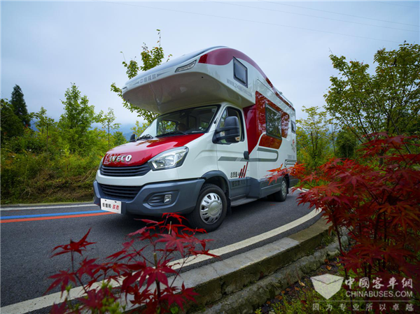 来一场说走就走的旅行 北京房车展依维柯带您寻觅诗和远方