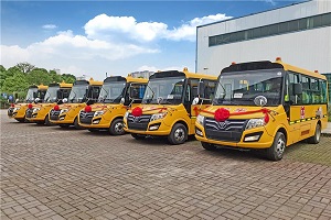 切实解决孩童出行难题 福田欧辉专用校车成功交付益阳大祥