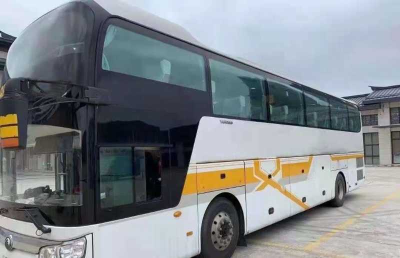 2017年11月宇通ZK6126H5YY1一层半客车，国五，48座