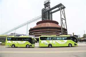 福田欧辉双“氢”客车亮相首钢园 全天候运营能力获全球大V点赞