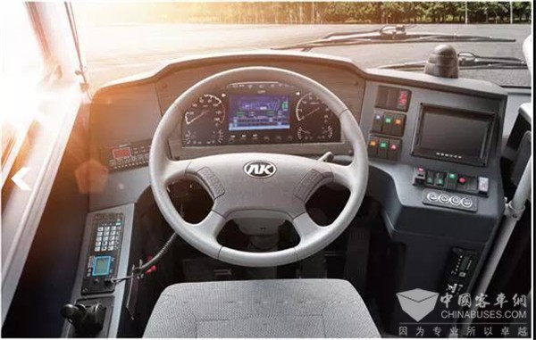 夏季疲劳驾驶怎么破？安凯智能监测“黑科技”来帮您