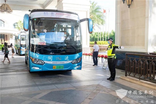 24小时全时相应 护航世界遗产大会金龙客车一马当先