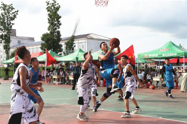 冲劲十足！中车电动篮球赛场展风采