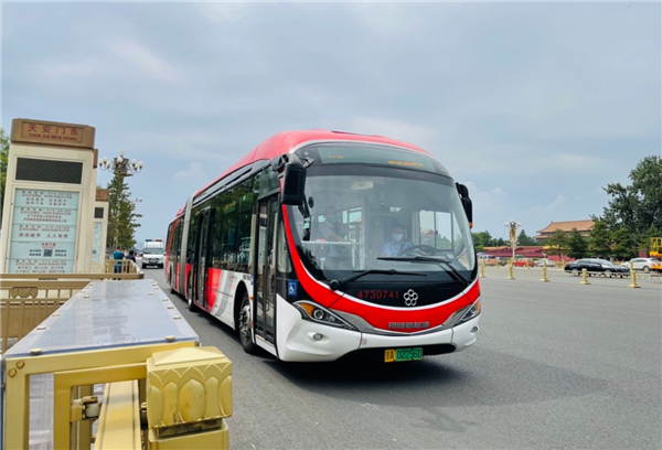 北京公交“大1路”——“长安街上的城市之舟” 北京公交“大1路”——“长安街上的城市之舟”