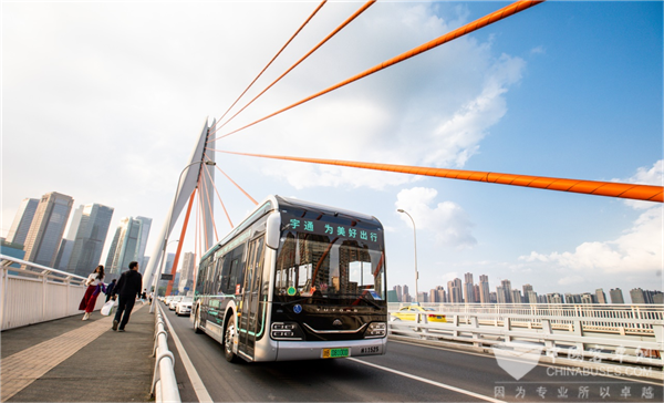 宇通动力电池安全防护标准全球首发! 重新定义公共交通电池安全