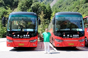 许你一路美景！晟通旅运携手中通客车打造“VIP旅游”标杆案例