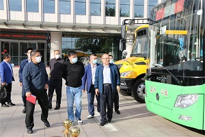 荆州公共交通集团、恒隆集团领导莅临福田欧辉调研考察