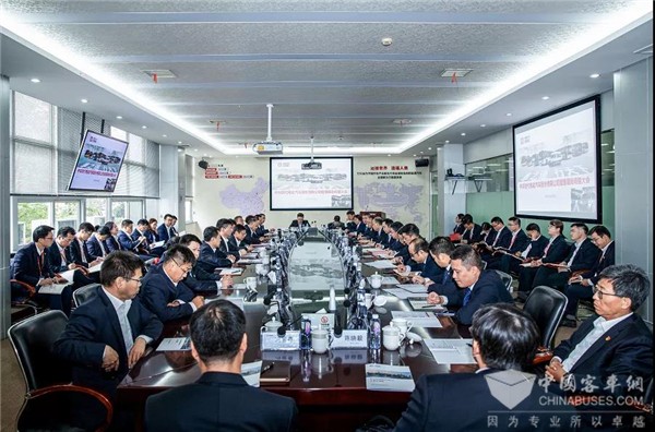 勇担“一极”新使命！中车电动管理层级调整大会圆满举行