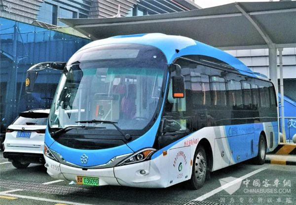 格力钛海豚车跃入贵阳 助建国家“公交都市”建设示范城市