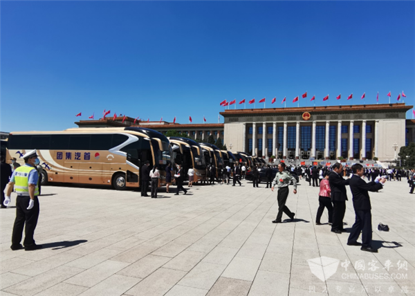 精准对位! 金旅带您关注两会民生“适老化”提案